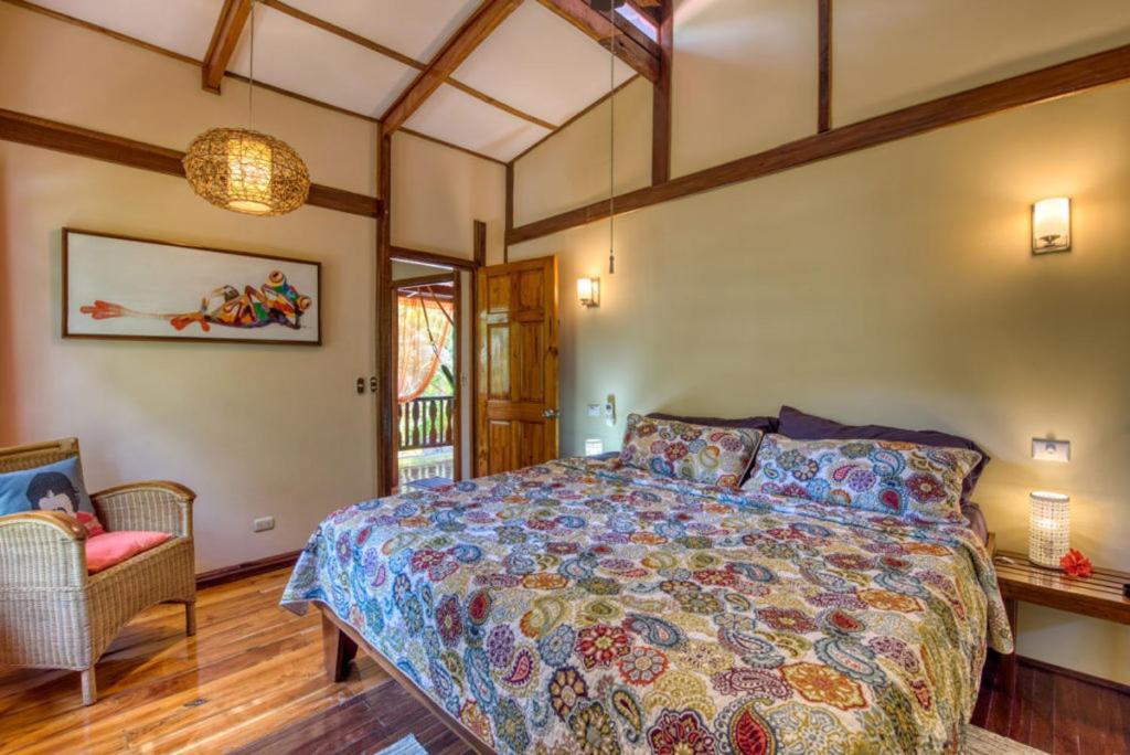 Caribe Town Bungalows Puerto Viejo de Talamanca Eksteriør bilde