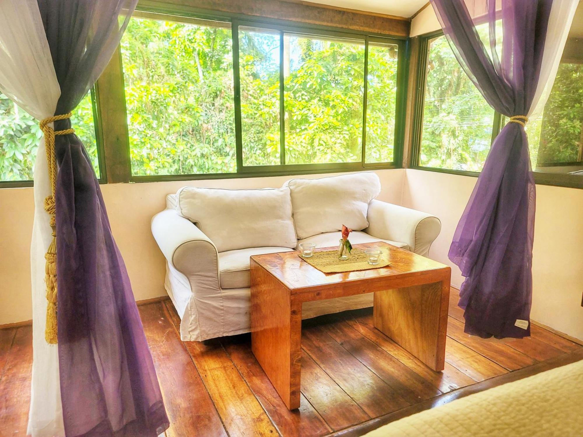 Caribe Town Bungalows Puerto Viejo de Talamanca Eksteriør bilde