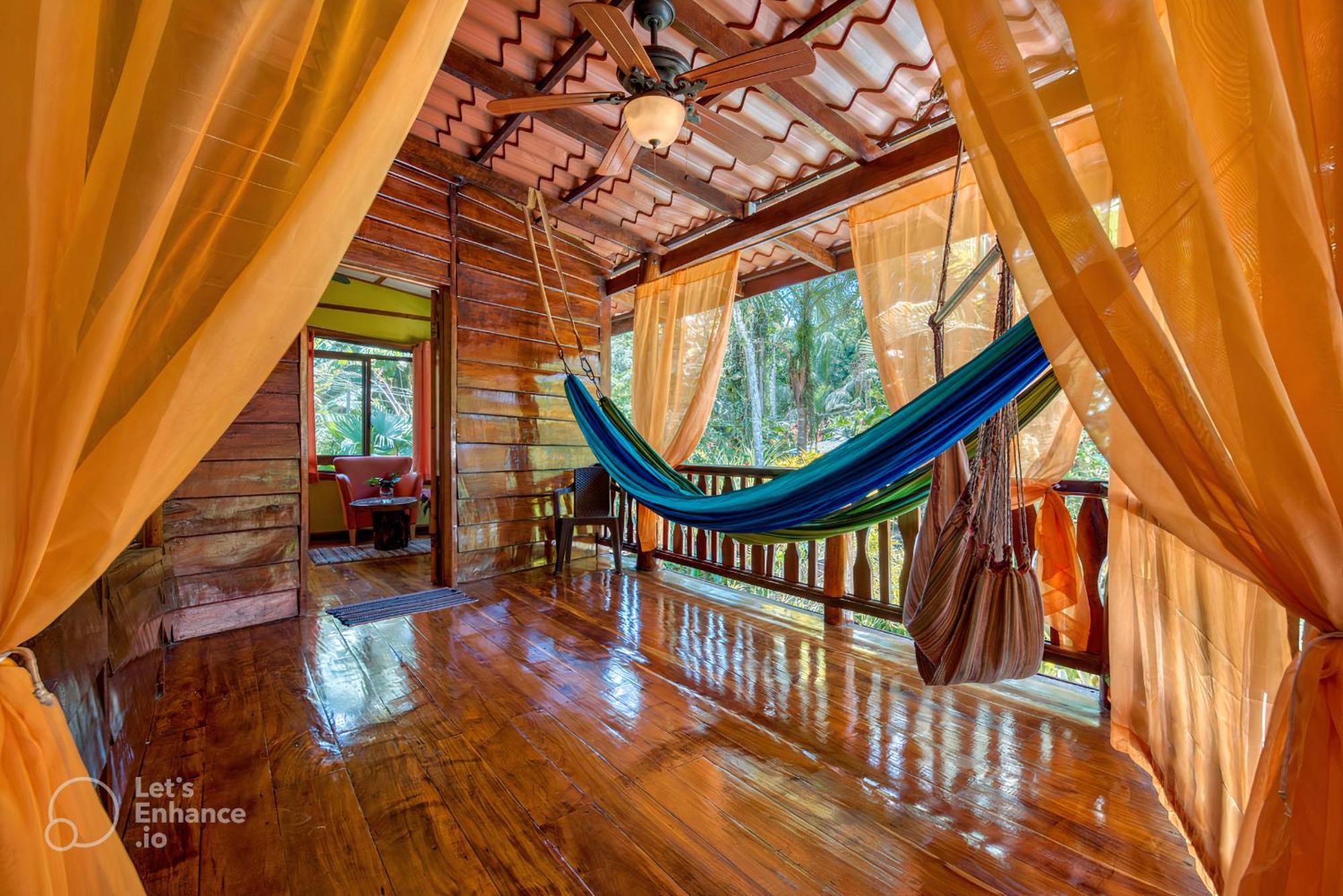Caribe Town Bungalows Puerto Viejo de Talamanca Eksteriør bilde