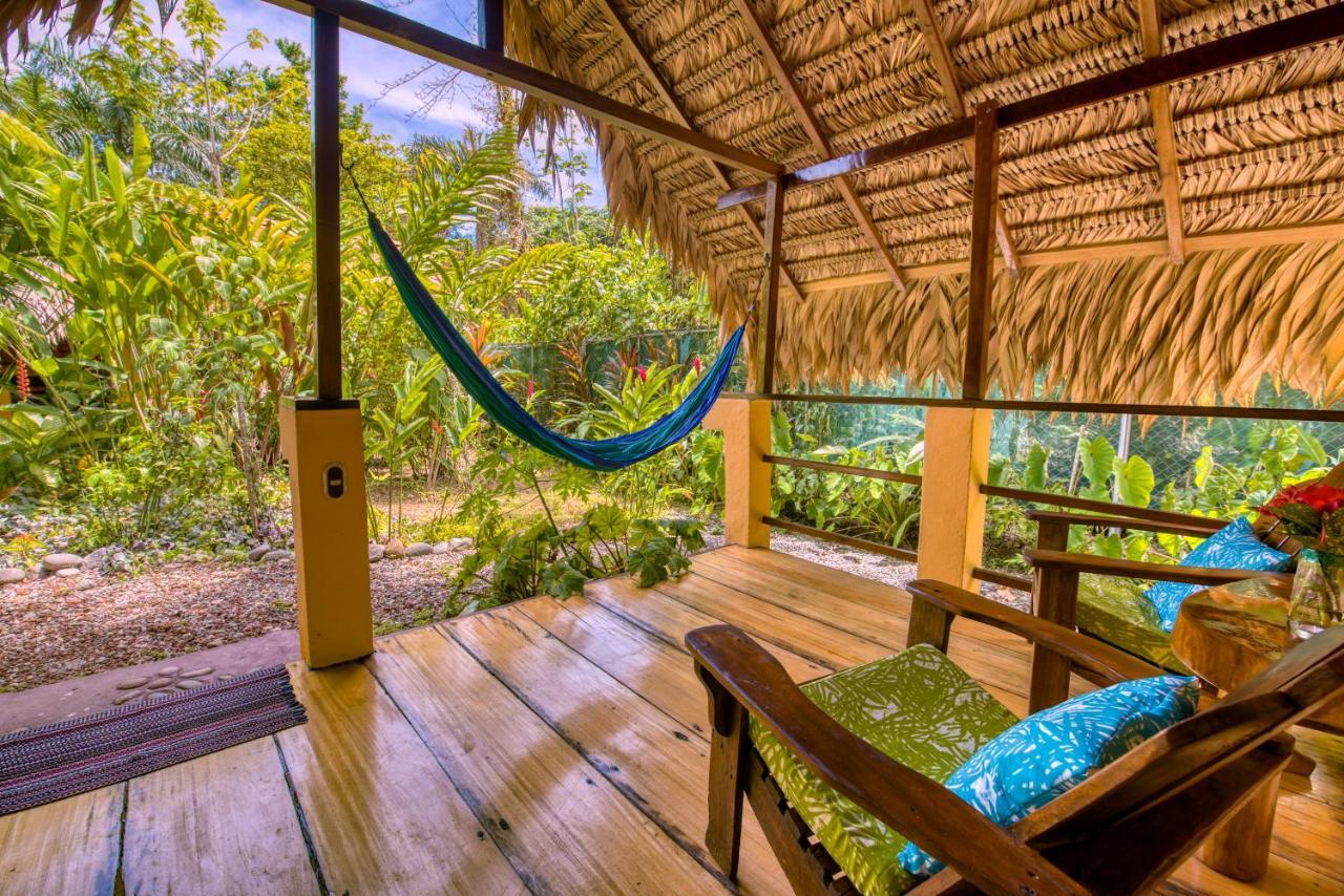 Caribe Town Bungalows Puerto Viejo de Talamanca Eksteriør bilde
